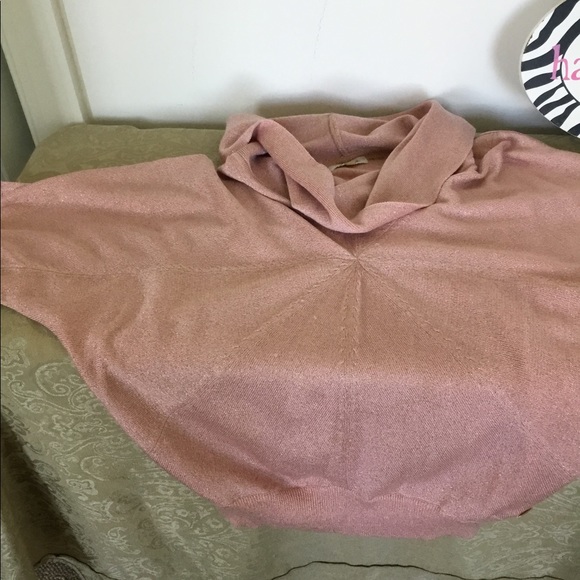 Not worn Math 3/4 sweater sequence - Picture 3 of 7